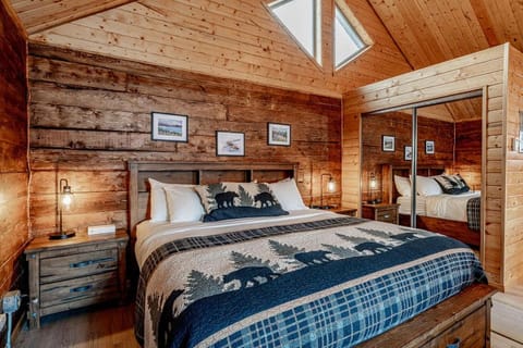 Lakeshore Lodging Cabins and Suites Casa in Homer