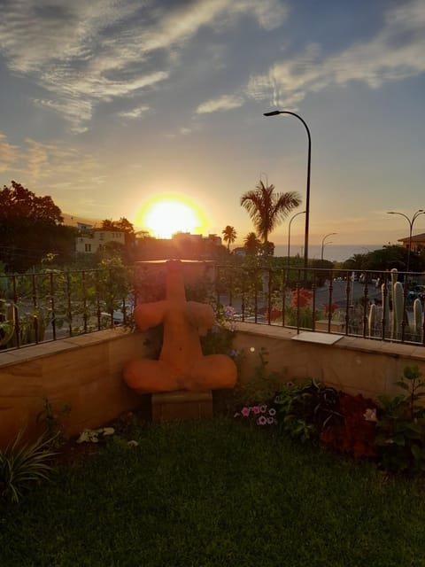 Garden, Mountain view, Sea view, Sunset