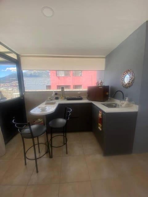 Suite Independiente e íntima al Norte de Quito Appartamento in Quito