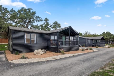 Starlight Horizon K - The Long Horn House in Canyon Lake