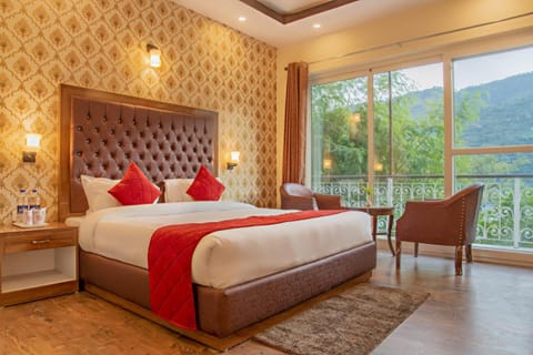 Bed, Natural landscape, View (from property/room), Balcony/Terrace, Photo of the whole room, Bedroom, Mountain view