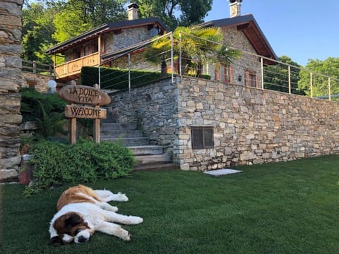 Facade/entrance, Garden