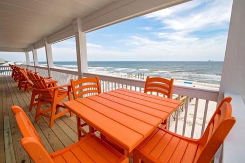 BeachFront 18Bed Pool EasyBreezy House in Alabama