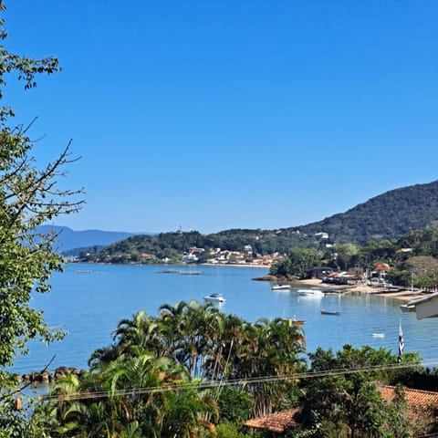 Casa Sambaqui beira mar House in Florianopolis