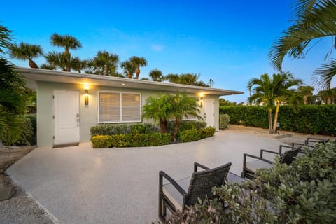 Boutique Vacation Rental Complex At Beach Apartment in Cape Canaveral
