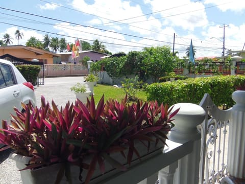 Airport Inn Bed and Breakfast in Trinidad and Tobago