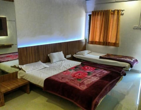 Trupti homestay Vacation rental in Mahabaleshwar