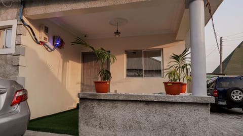 House 575 Vacation rental in Abuja