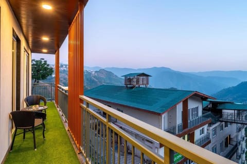 BnBBuddy-A Souvenir Home/2BHK, Cliffton, Shimla Copropriété in Shimla