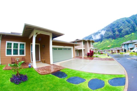 Natural landscape, Mountain view, Street view