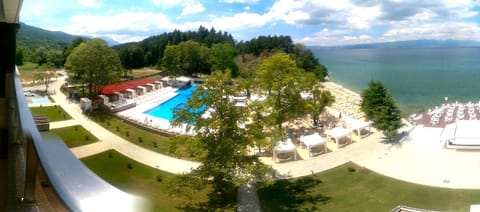 Natural landscape, Lake view, Pool view, Swimming pool