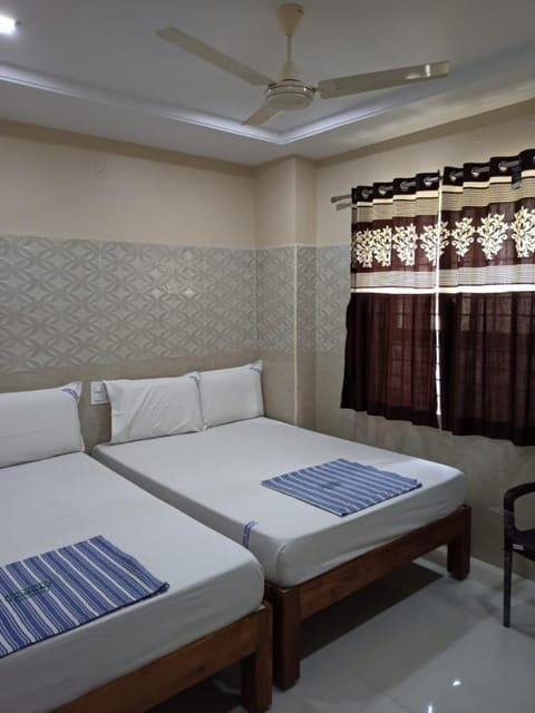 Vishnu Bhavan Hotel in Tirupati