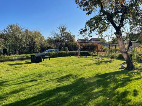 Garden, Garden view