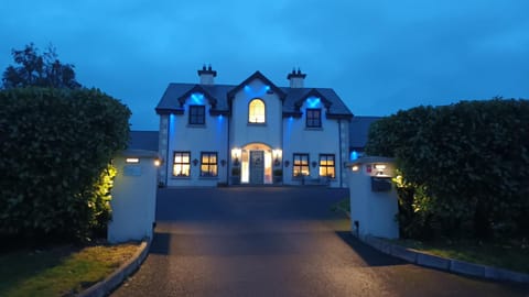 Property building, Night