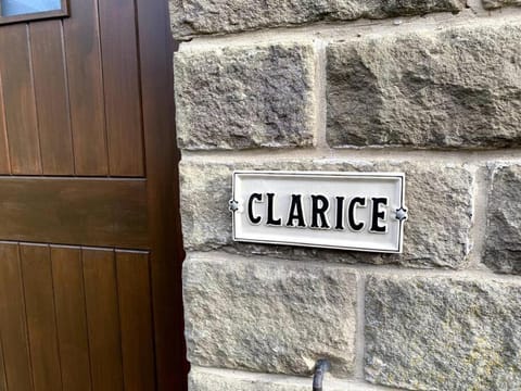 Clarice Cottage House in High Peak District