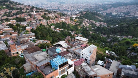 Neighbourhood, City view, Mountain view