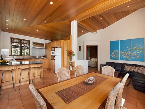 Byron Bay Accom Unit 2 9 Marine Parade, Wategos Beach - Beachbound Villa in Byron Bay