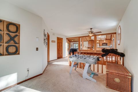 Pet-Friendly Home in Truckee with Balconies and Grill! House in Truckee