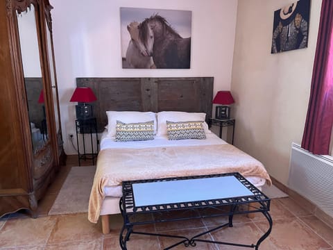 Chambre SEVILLE - Mas Saint-Louis Bed and Breakfast in Saintes-Maries-de-la-Mer