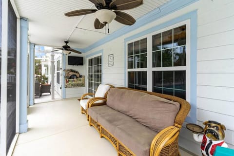 Beautiful Surfside Beach 5BR 4.5 BA Beach House with Private Pool House in Surfside Beach