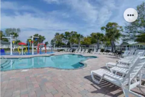 Beautiful Surfside Beach 5BR 4.5 BA Beach House with Private Pool House in Surfside Beach