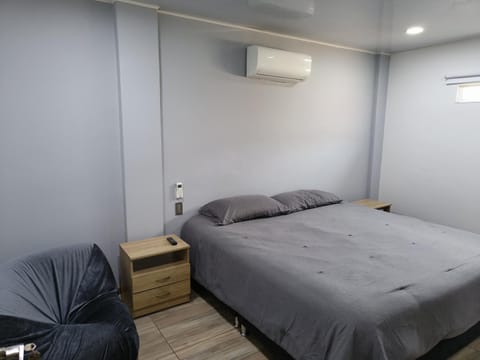 apartamento amoblado con wi fi y agua caliente en tercer piso Condo in Palmira