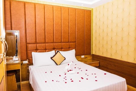 Win Hotel - 43 Đường số 10, KDC Trung Sơn, Bình Chánh- by Bay Luxury Condo in Ho Chi Minh City