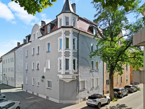 Frisch renovierte Wohnung - Zentral/Ruhig/Modern Condo in Augsburg