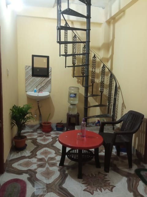 Royal home homestay Vacation rental in Kolkata