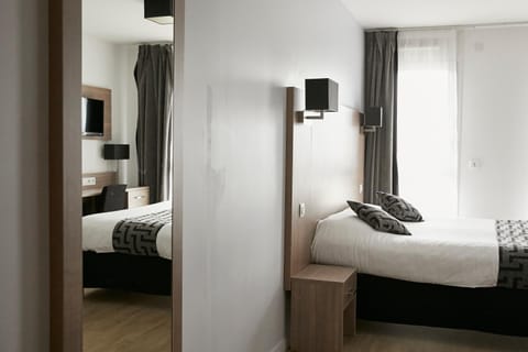 Tulip Inn Massy Palaiseau - Residence Apartment hotel in Massy