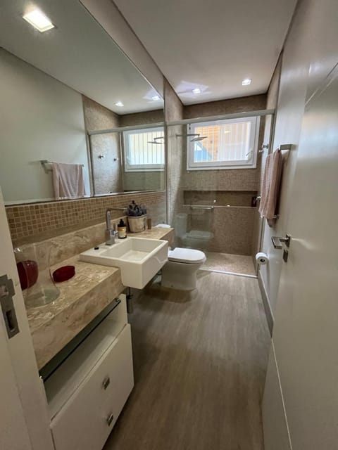 Suite em linda casa em Jurerê internacional Vacation rental in Florianopolis