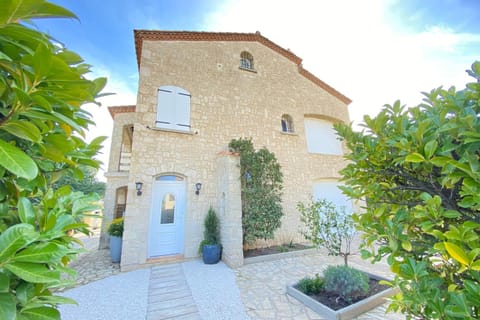 Villa Piscine La Bastide Proche Montpellier Plages Villa in Saint-Jean-de-Védas