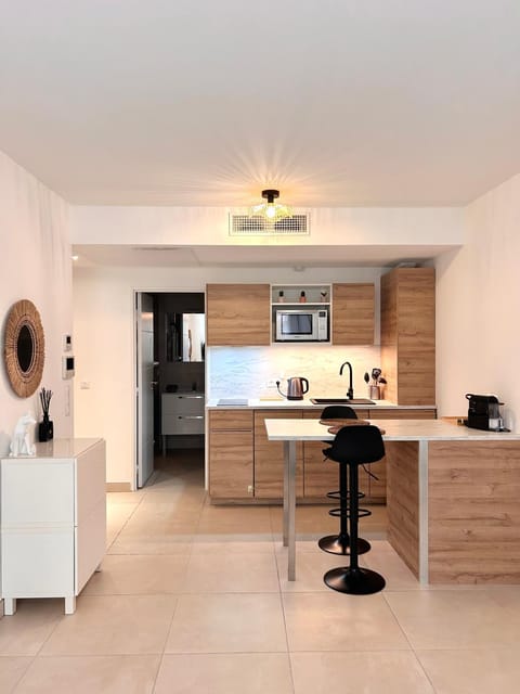 Appartement neuf coup de coeur entre Èze et Monaco Apartamento in Eze
