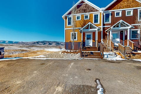 Comfort at Elk Crossing House in Granby