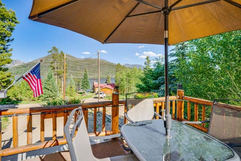 Dog-Friendly Grand Lake Cabin with Stunning Views! House in Rocky Mountain National Park