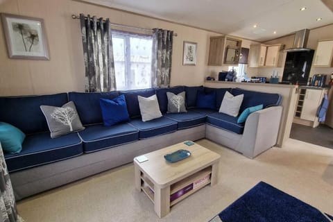 Contemporary home at Tarka Holiday Park Barnstaple House in Barnstaple