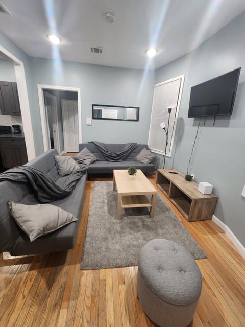 Mins to NYC, Cosy 3 Bedroom Apartment Eigentumswohnung in Jersey City