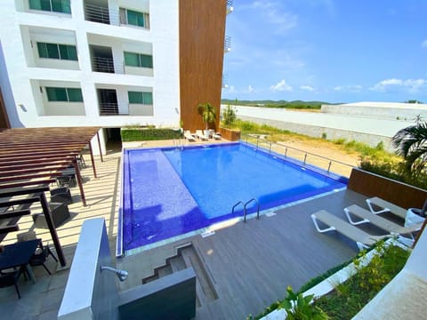 Balcony/Terrace, Pool view, Swimming pool