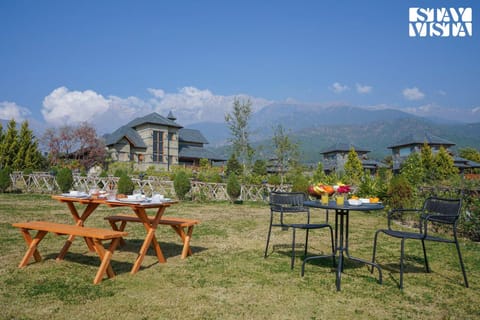 StayVista at Wandering Hills Villa in Himachal Pradesh
