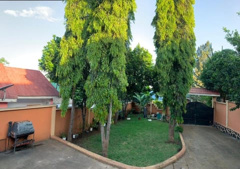 Avacado Homestay Urlaubsunterkunft in Arusha
