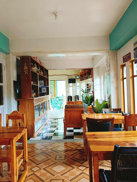 Property building, Restaurant/places to eat, Lobby or reception, Breakfast