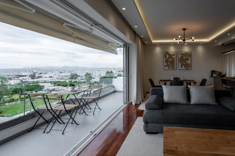 Balcony/Terrace, Living room, Dining area, Sea view