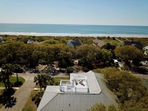 1 Palm Court House in Isle of Palms