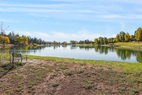 Flagstaff Sweet Condo in the Country Club! House in Flagstaff