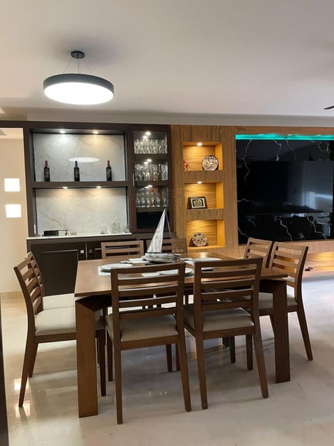 Lounge or bar, Dining area