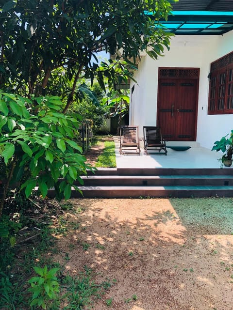 Haven house with AC House in Kamburugamuwa