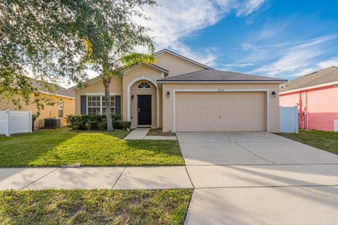 840 - Scrub Jay House in Loughman