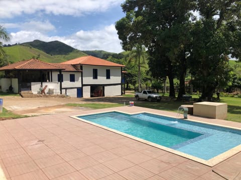 FAZENDA VOLTA GRANDE - CHALÉ MG Country House in State of Espírito Santo, Brazil