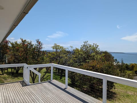 Whale Tail Beach House House in Pambula Beach