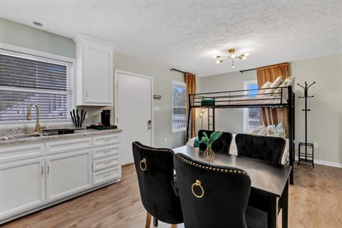 Beachside Boutique Suite 1 Apartamento in North Topsail Beach